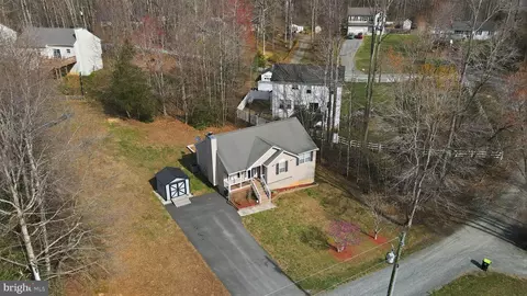 145 Holly Dr, Stafford, VA 22556
