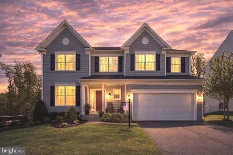26 Perth Dr, Fredericksburg, VA 22405