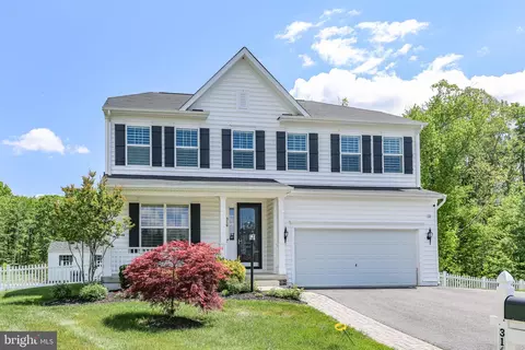 316 Arboretum Ln, Fredericksburg, VA 22405