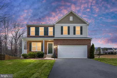 10 Hopkins Branch Way, Fredericksburg, VA 22406