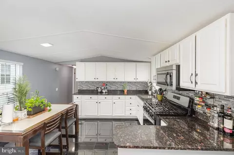 29 Renee Rd, Stafford, VA 22556