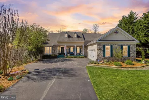 115 Poplar View Dr, Stafford, VA 22554