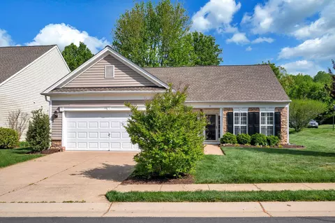 31 Dayton Cir, Fredericksburg, VA 22406
