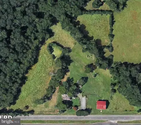 1791 Warrenton Rd, Fredericksburg, VA 22406