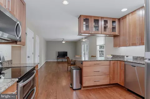57 Briarwood Dr, Fredericksburg, VA 22405
