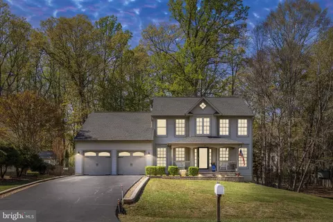69 Cardinal Forest Dr, Fredericksburg, VA 22406