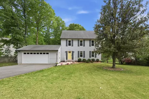 124 Oaklawn Rd, Stafford, VA 22554
