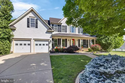 15 Stratford Hall Ct, Fredericksburg, VA 22406