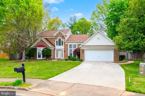 6 Teri Lyn Ct, Fredericksburg, VA 22406