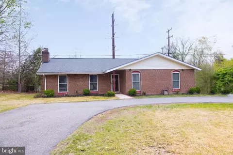 1205 Aquia Dr, Stafford, VA 22554