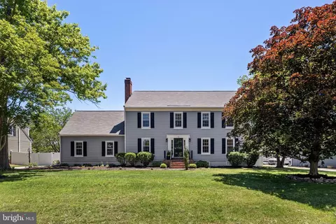 14 Steeplechase Rd, Fredericksburg, VA 22405