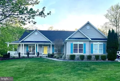 325 Gentle Breeze Cir, Fredericksburg, VA 22406