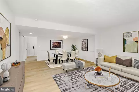 1132 James Madison Cir, Fredericksburg, VA 22405