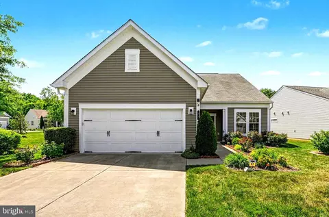 97 Battery Point Dr, Fredericksburg, VA 22406
