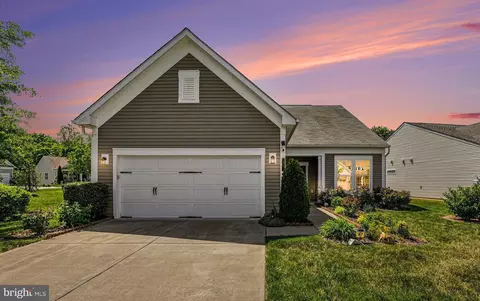97 Battery Point Dr, Fredericksburg, VA 22406
