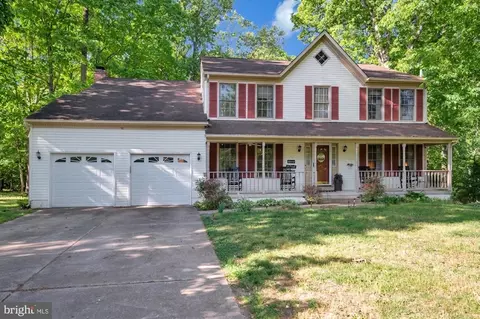 58 Baldwin Dr, Fredericksburg, VA 22406