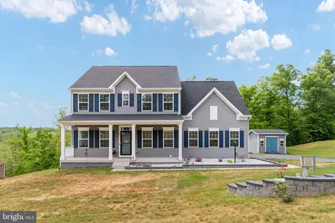 22 Granville Dr, Fredericksburg, VA 22405