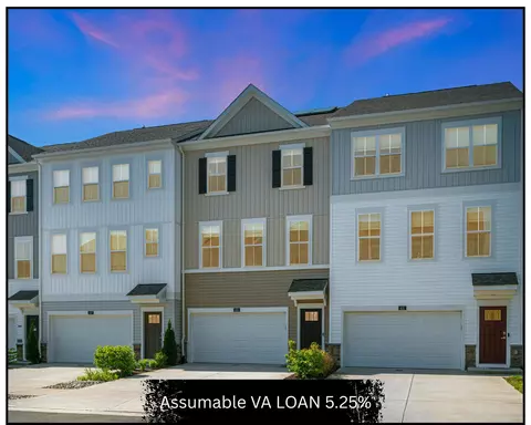 429 Snowberry Ln, Fredericksburg, VA 22405