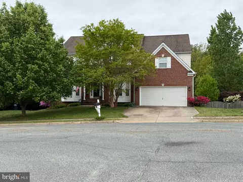 12 Booth Ct, Stafford, VA 22554