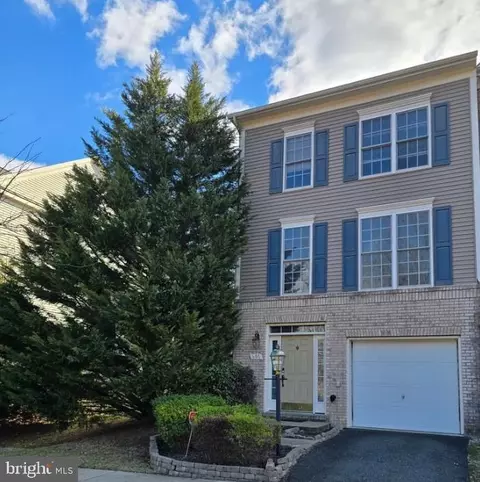601 Galway Ln, Stafford, VA 22554