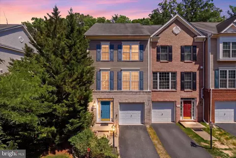 601 Galway Ln, Stafford, VA 22554