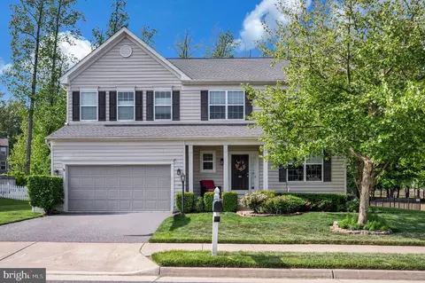 70 Colemans Mill Dr, Fredericksburg, VA 22405