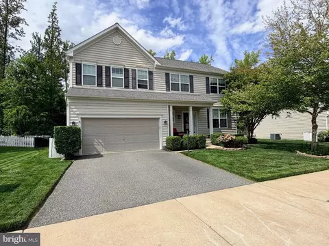70 Colemans Mill Dr, Fredericksburg, VA 22405