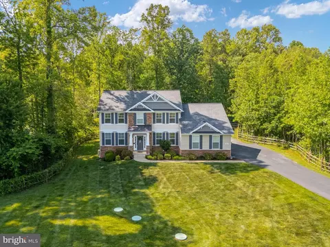 55 Donovan Ln, Stafford, VA 22556