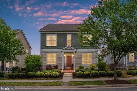 140 Gardenia Dr, Stafford, VA 22554