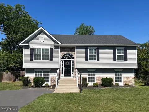 151 Deacon Rd, Fredericksburg, VA 22405