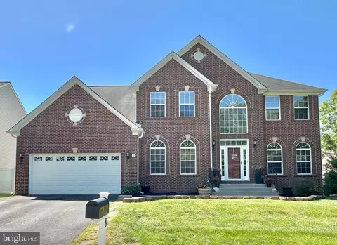 8 Saint Richards Ct, Stafford, VA 22556