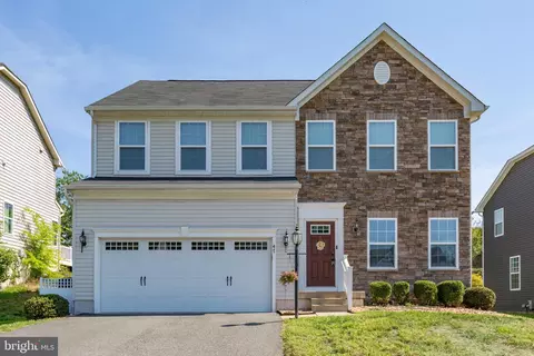 47 Queensland Dr, Fredericksburg, VA 22405