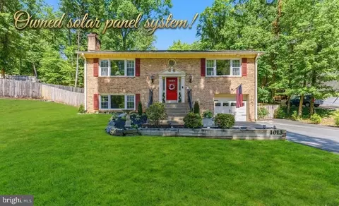 1013 Aquia Dr, Stafford, VA 22554