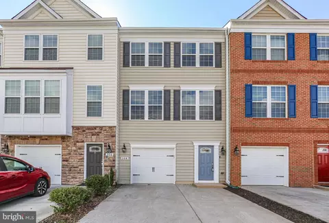 304 Tree Line Dr, Fredericksburg, VA 22405