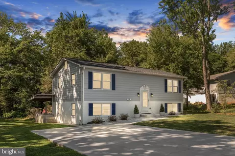 303 Via De Rosa Dr, Stafford, VA 22556