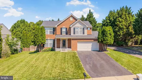 153 Basalt Dr, Fredericksburg, VA 22406