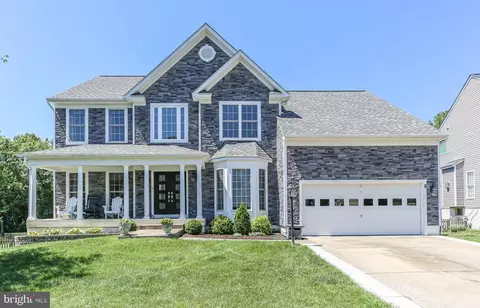 8 Country Manor Dr, Fredericksburg, VA 22406