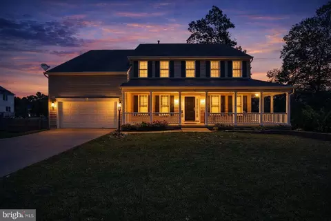 18 Cedarview Ct, Fredericksburg, VA 22406