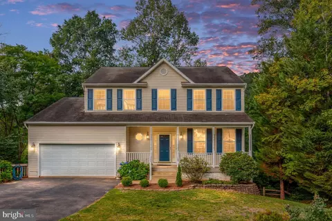 49 Melanie Hollow Ln, Fredericksburg, VA 22405