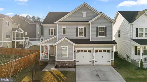 68 Snowdrop Dr, Stafford, VA 22554