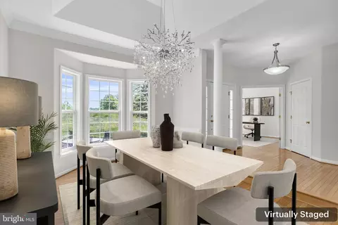 39 River Ridge Ln, Fredericksburg, VA 22406