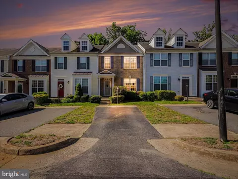 120 Macon Dr, Stafford, VA 22554