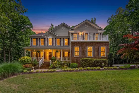 104 Tracey Ln, Fredericksburg, VA 22406