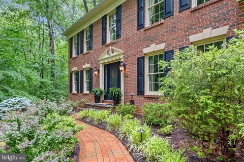 11 Rome Dome Ct, Stafford, VA 22556