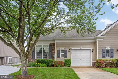 20 Highlander Dr, Fredericksburg, VA 22406