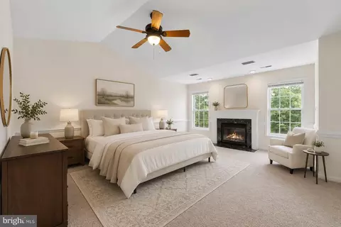 14 Regiment Ln, Fredericksburg, VA 22405