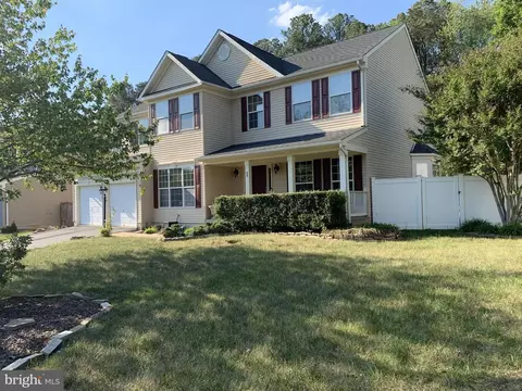 53 Hamstead Rd, Fredericksburg, VA 22405