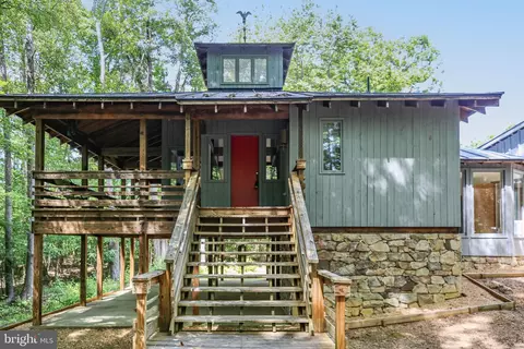 32 Layline Ln, Fredericksburg, VA 22406