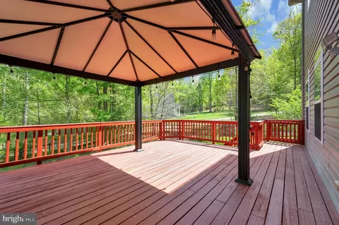 Exterior - 64 Macgregor Ridge Rd, Stafford, VA 22554 photo 8 of 15