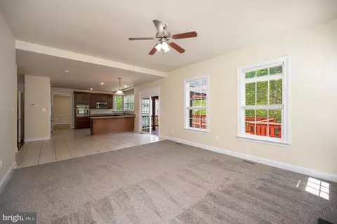 Living - 64 Macgregor Ridge Rd, Stafford, VA 22554 photo 8 of 10